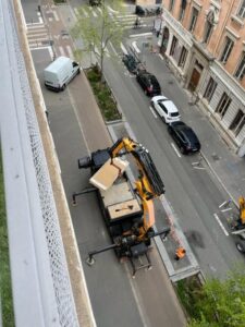GRUTAGE PLAQUE DE MARBRE ACCÈS BALCON CENTRE DE LYON